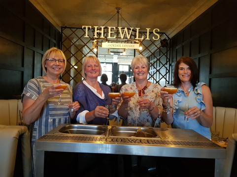 Thewlis Cocktail Lounge-利兹必去景点