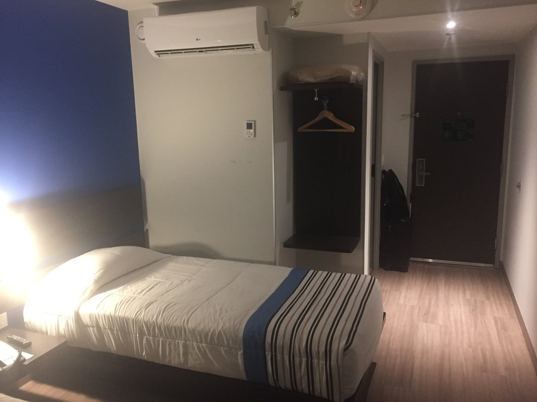 City Express Junior By Marriott Merida Altabrisa主图