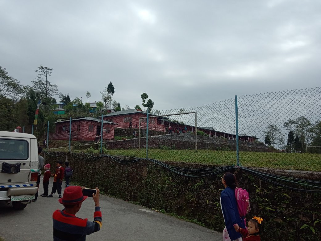 JOMOOLUNGMA Nature Camp