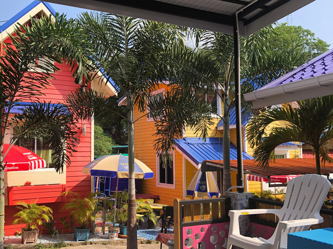 Buachompoo View Resort Koh Sichang