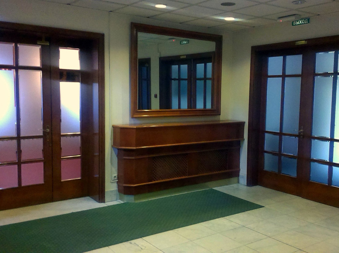 Business-Hotel Neftyanik主图