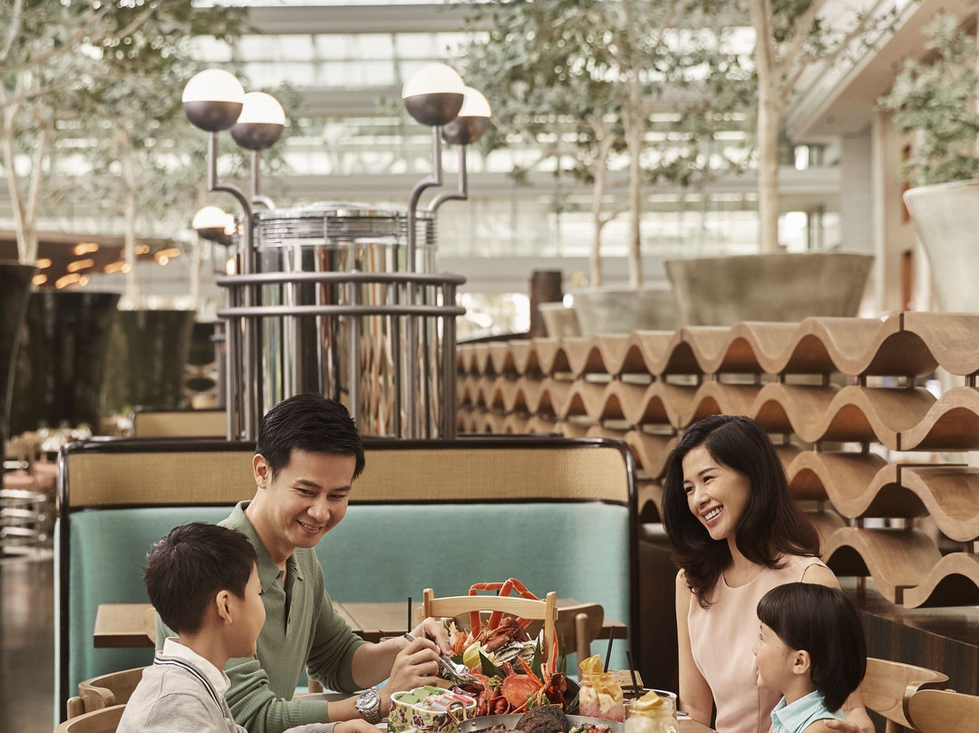 RISE Restaurant