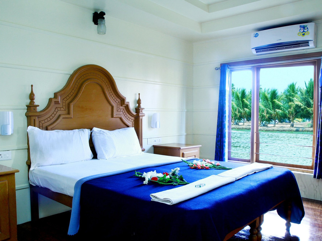 Alleppey Backwater Cruises景点图片