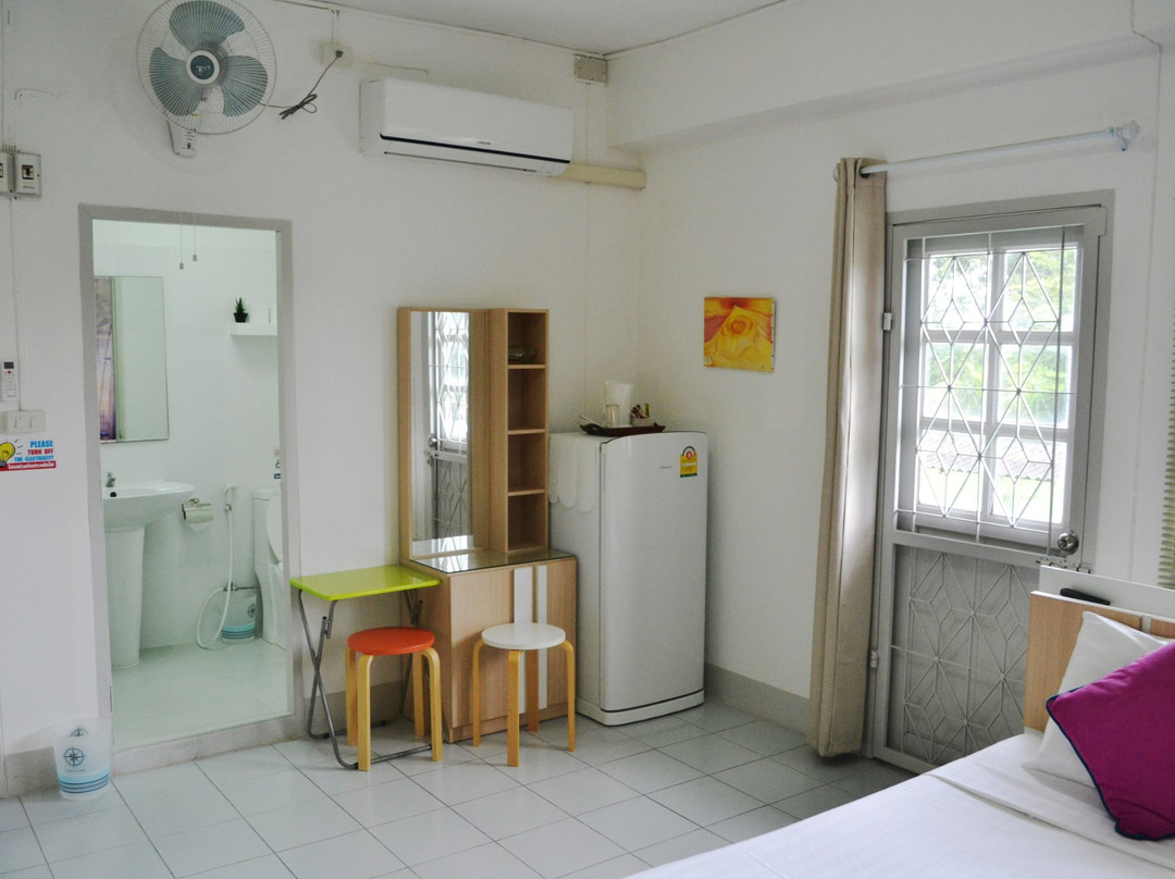 普吉岛艺术之家酒店主图