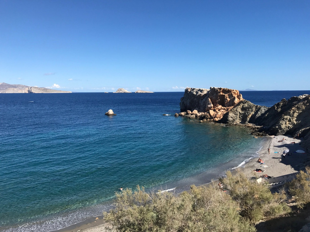 Vardia Beach