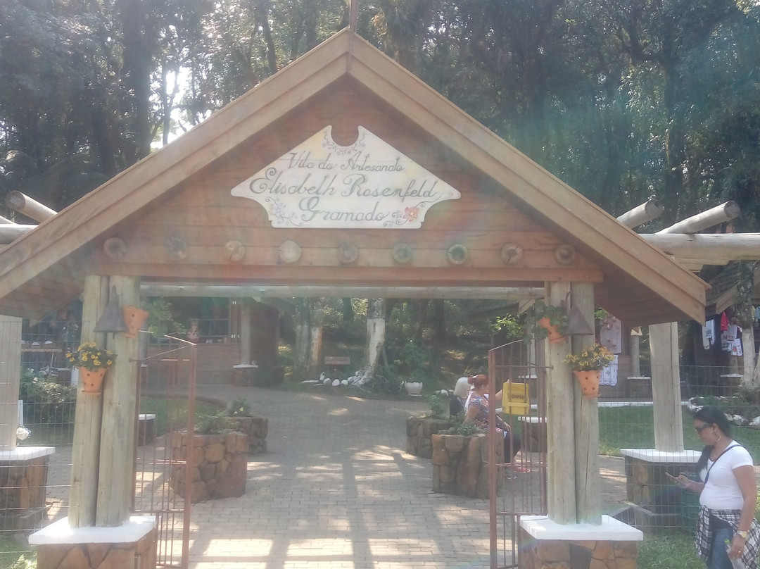 Artesanato Lago Negro-格拉玛多必去景点