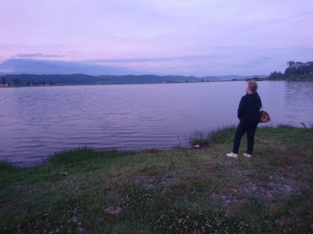 Inkit Lake-Pitsunda必去景点