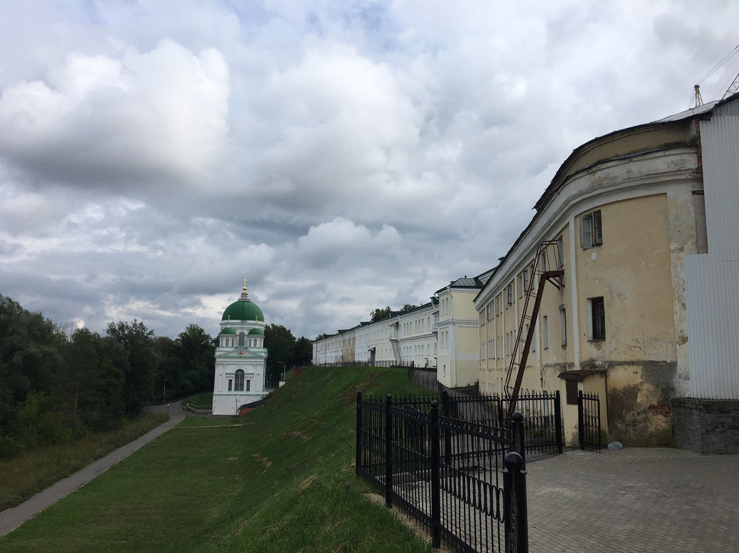 Church of the Prophet, Forerunner and Baptist John-Sarov必去景点
