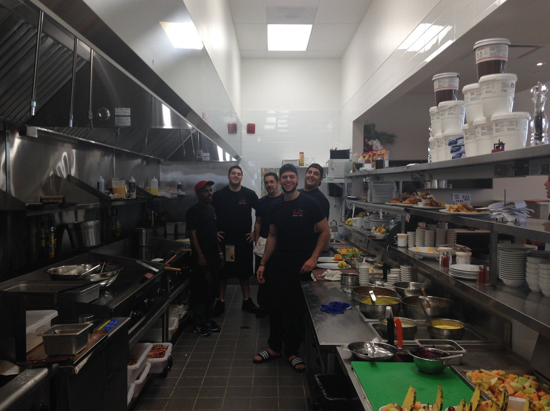 Blainville餐馆和美食-Petinos