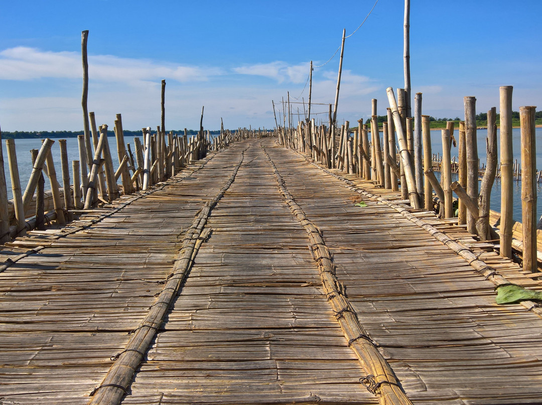 Ko Paen Bamboo Bridge景点图片