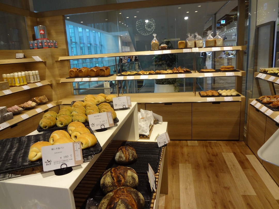 Bakery & Table ラスカ熱海店