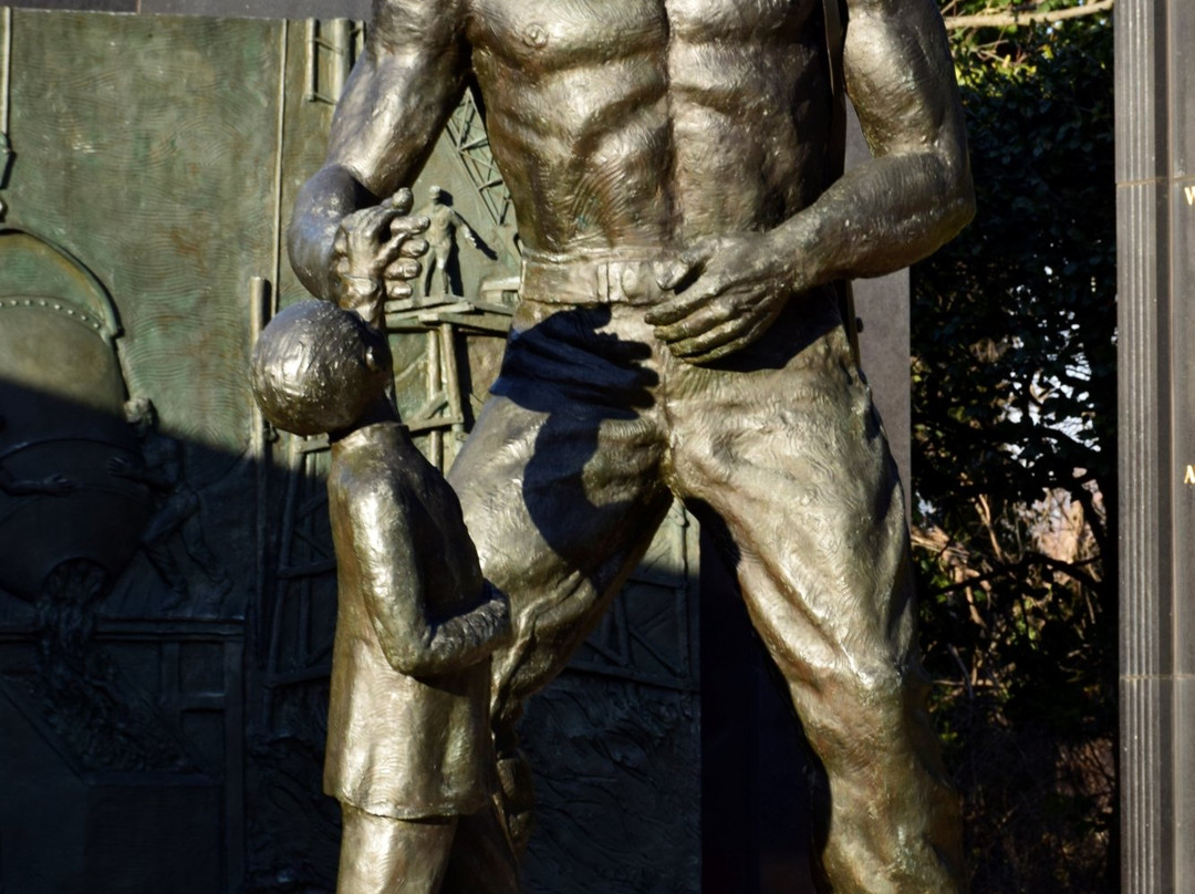 Seabee Memorial-阿灵顿必去景点