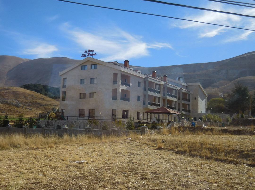 Le Notre Hotel & Ski Resort