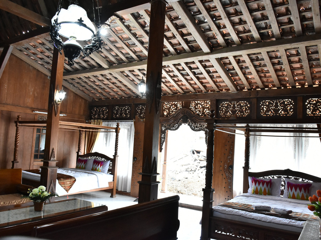 Joglo Lawu & House of Lawu主图