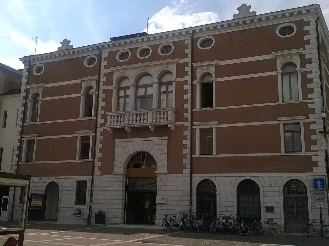 Palazzo Badini-波代诺内必去景点