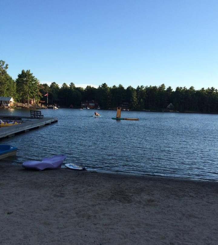 Pine Lake Cottages