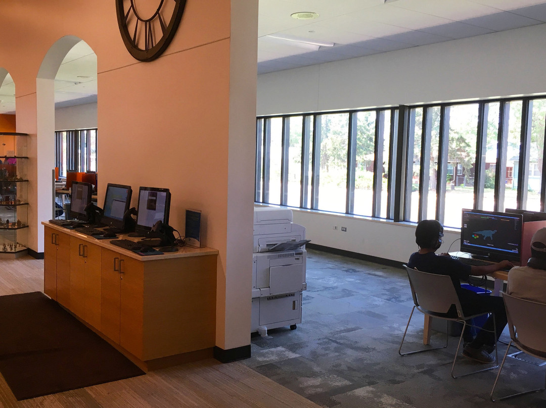 Riverside Library and Cultural Center-Evans必去景点