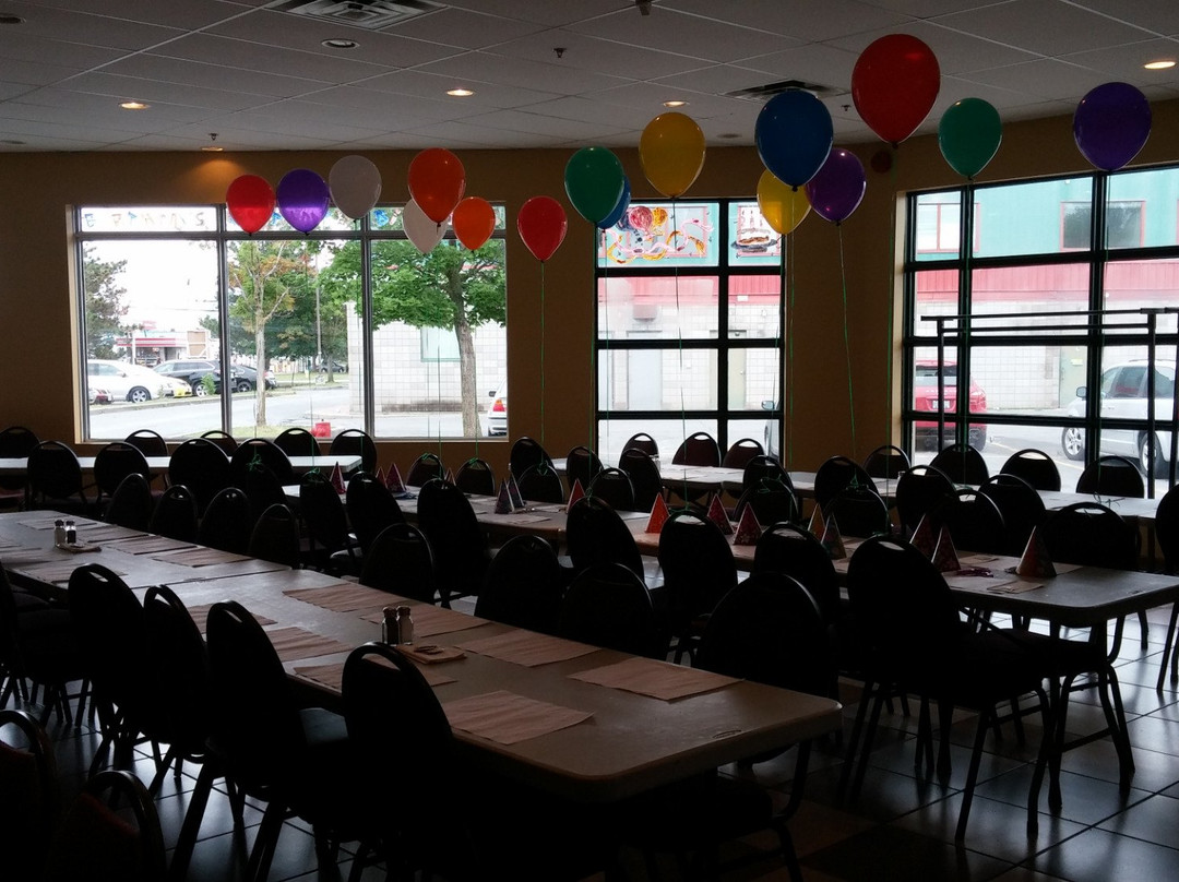 Merivale Bowling Centre-渥太华必去景点