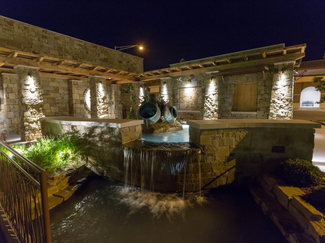 Oka' Chokmasi-Sulphur必去景点