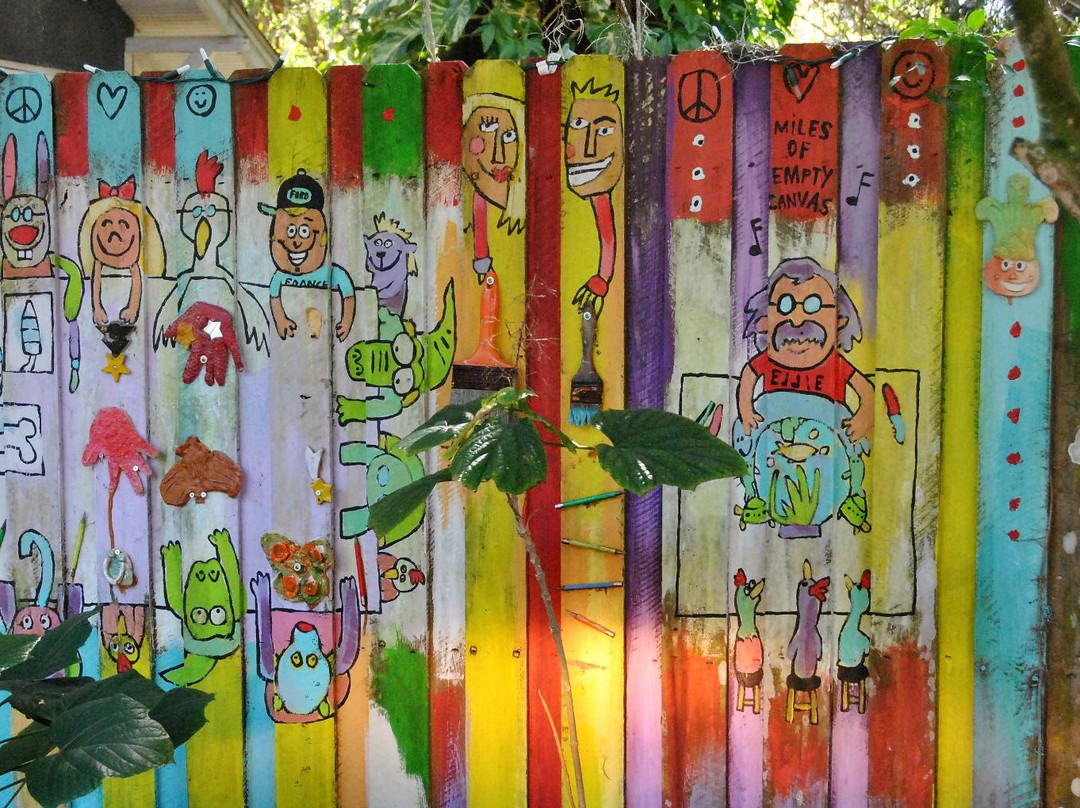 The Artistic Hand Gallery & Studio-Oviedo必去景点