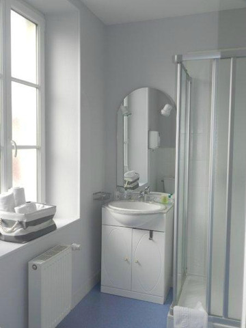 Tonnay-Charente酒店住宿-Hotel Caravelle