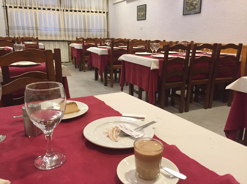 卡拉迪斯青年旅舍主图