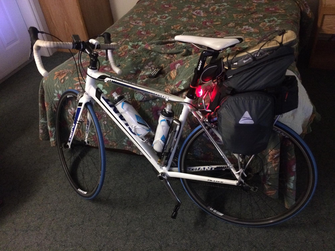 Covered Bridge Inn主图