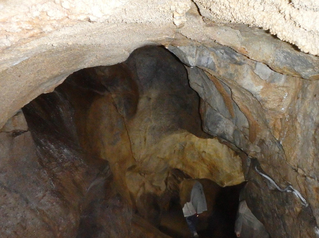 Jomon Limestone Cave-郡上市必去景点