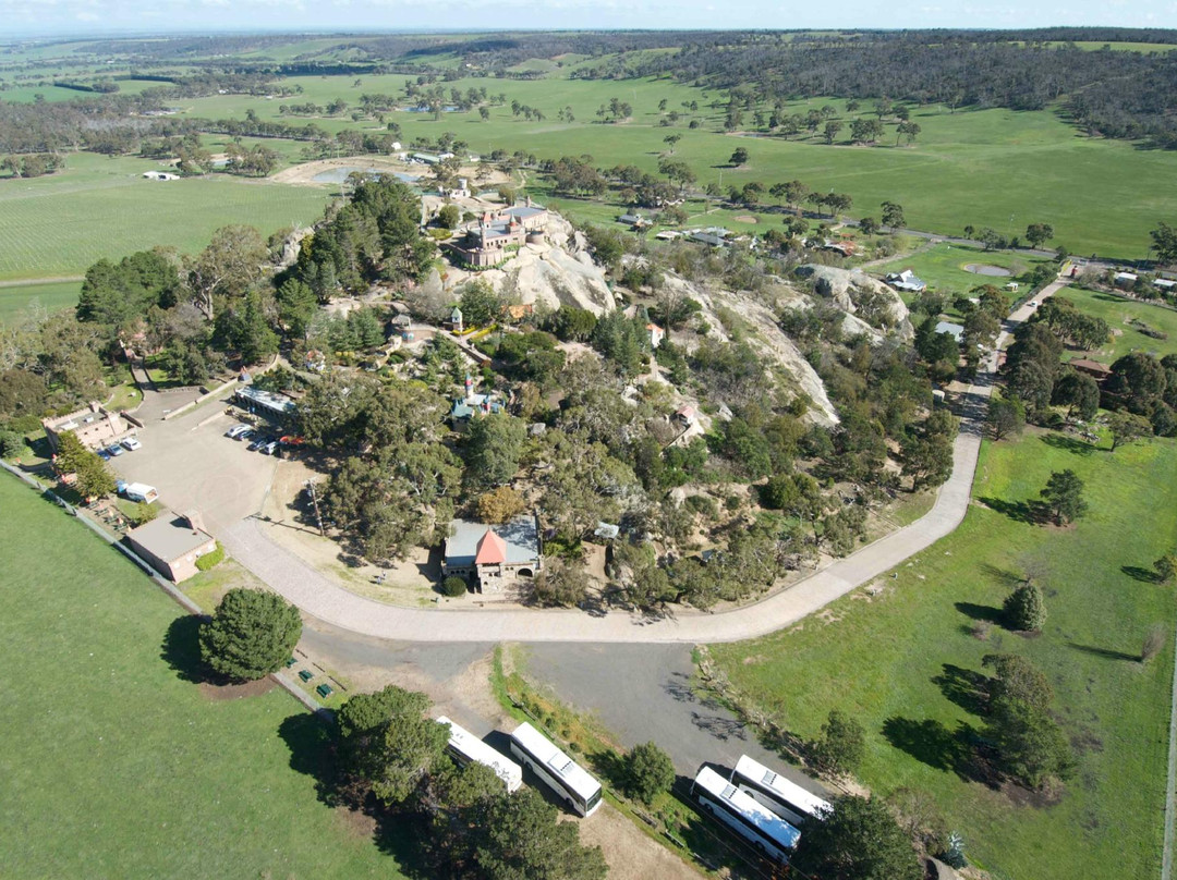 Fairy Park-Anakie必去景点