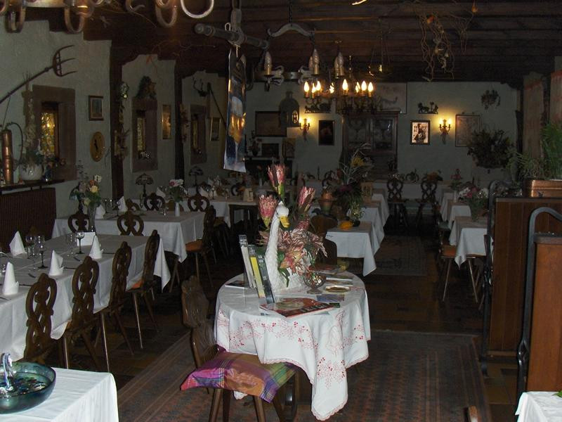 Hatten餐馆和美食-Hôtel Restaurant au Cheval Noir