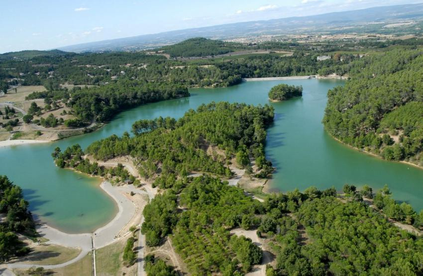 Lac de Cavayere景点图片