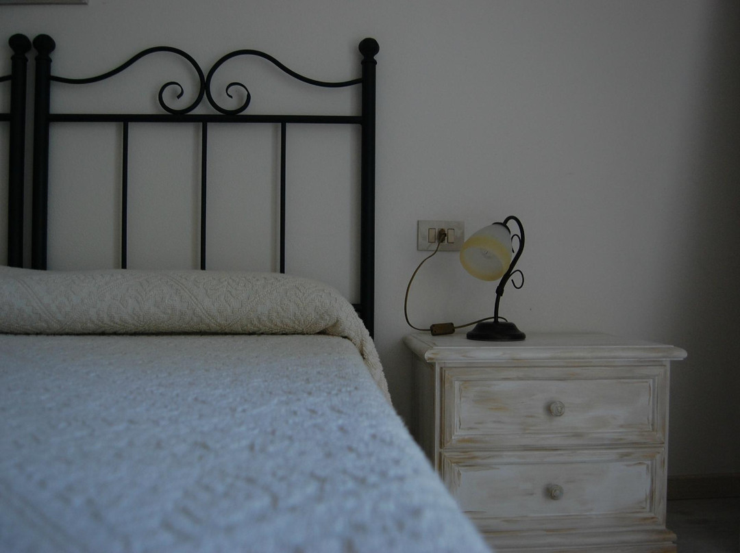 Santa Caterina di Pittinuri酒店住宿-Guest House Andrea e Valentina