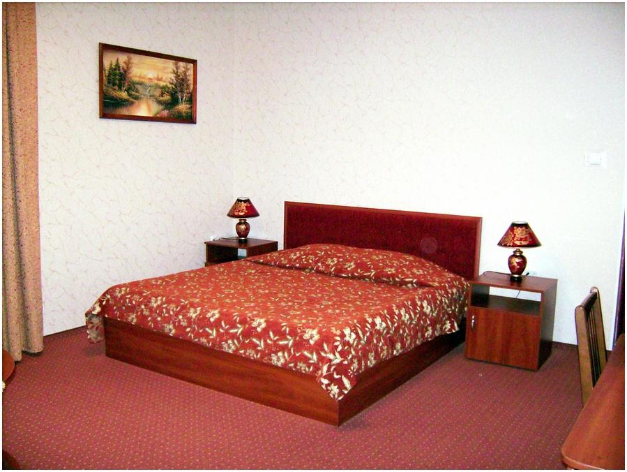 Hotel Afina-官方