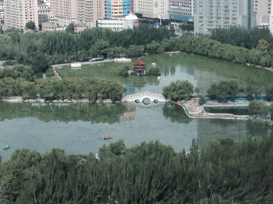 青城公园-呼和浩特市必去景点