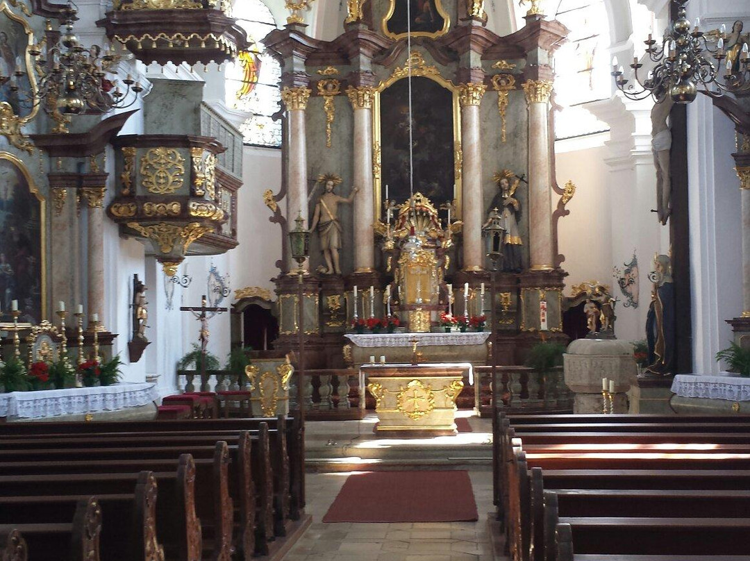 Alte Pfarrkirche-Altenstadt必去景点