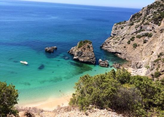 Ribeira do Cavalo Beach-塞新布拉必去景点