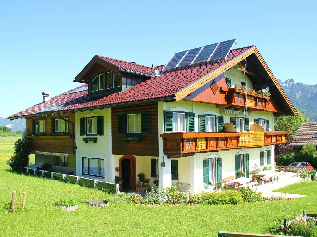 Abersee酒店住宿-Haus am Wald