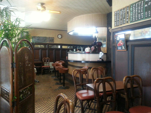 万定フルーツパーラー