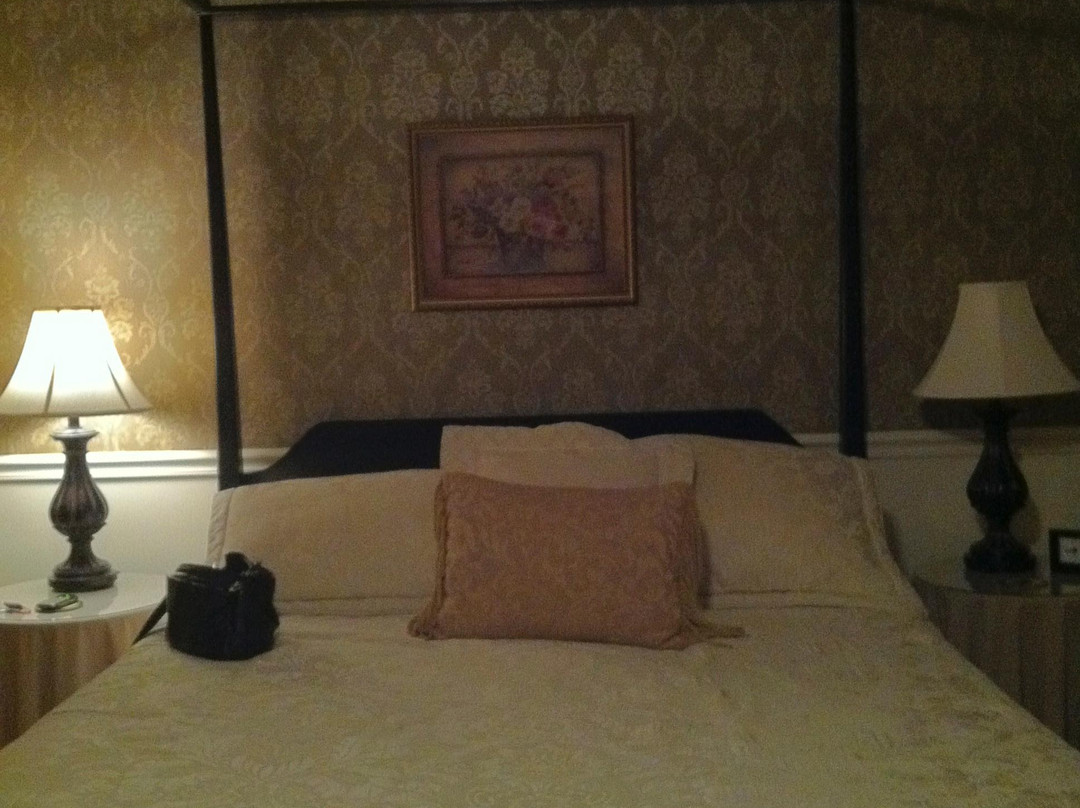 Torrington Manor B&B主图