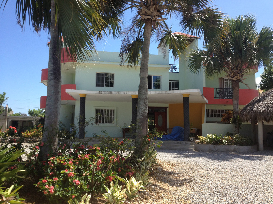 Uncle Mark Suites主图