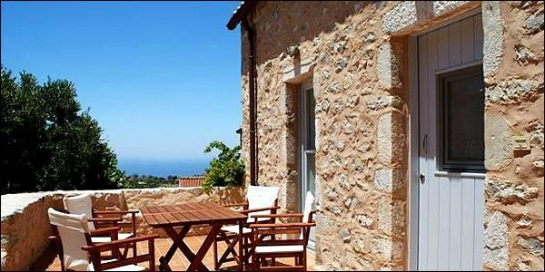 Traditional Guest House Karavi主图