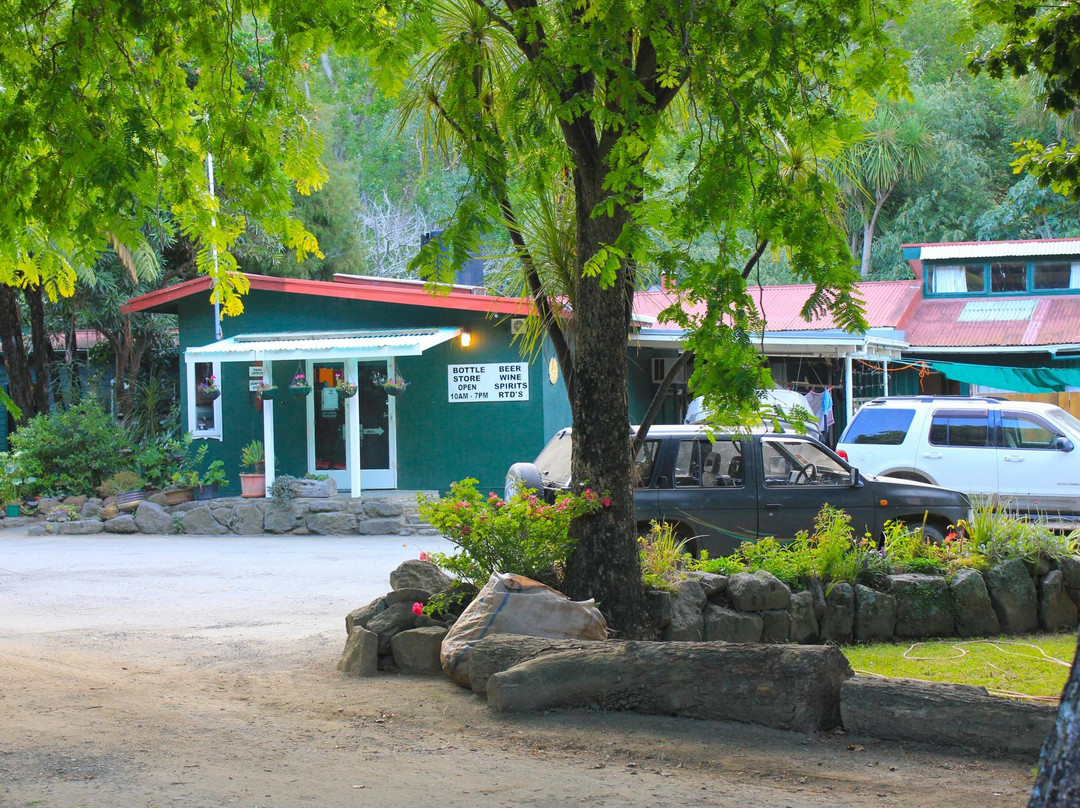 Te Araroa Holiday Park