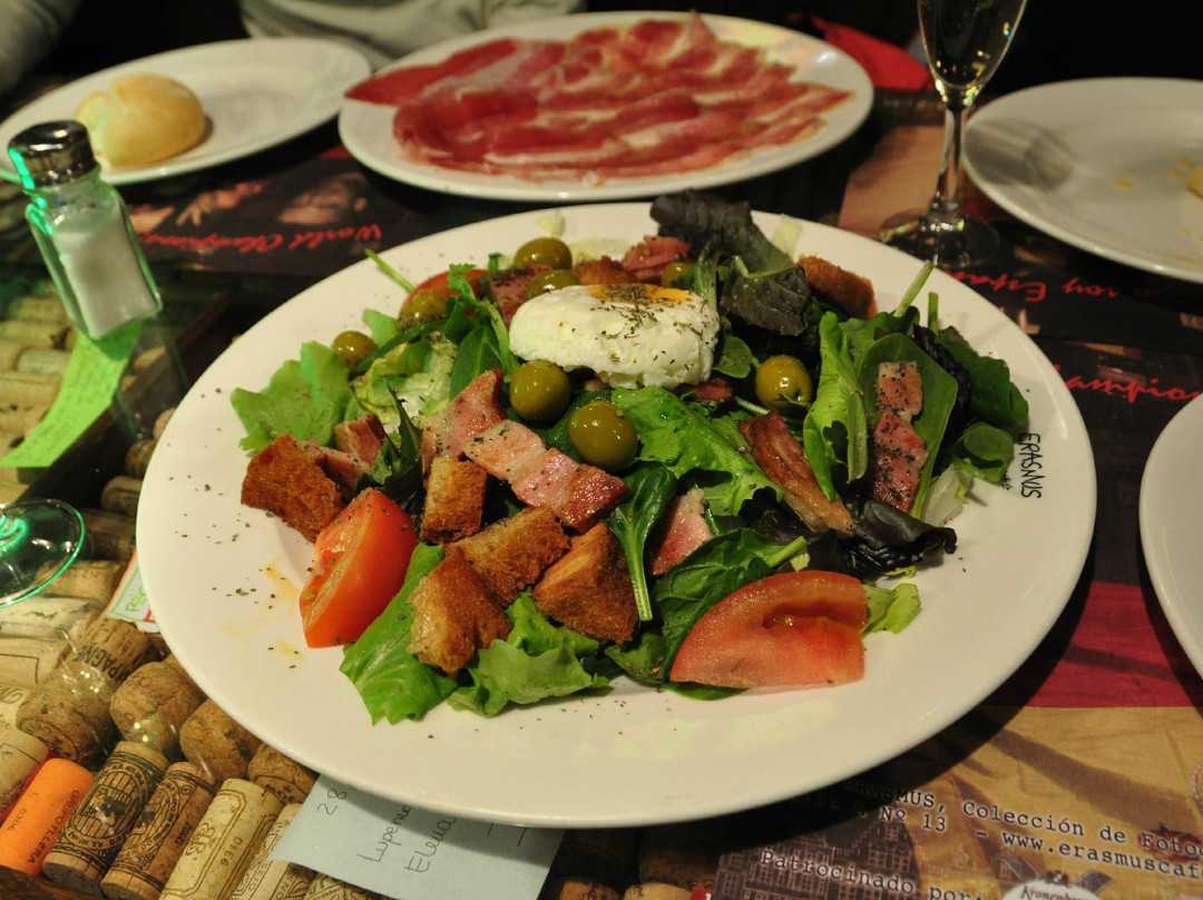 Erasmus Bruin Café