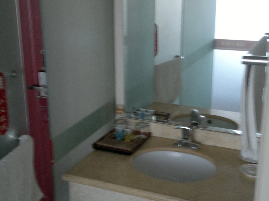 天和大酒店主图