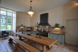 Chateau du Bourbet主图