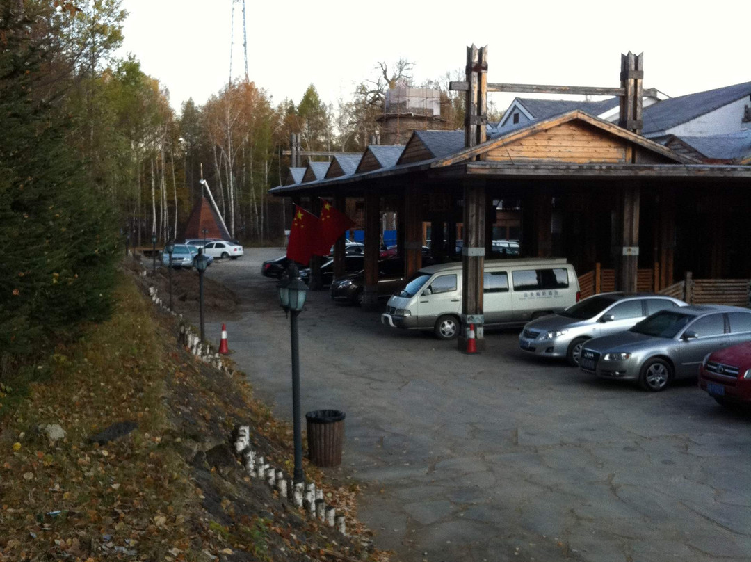 蓝景戴斯酒店主图