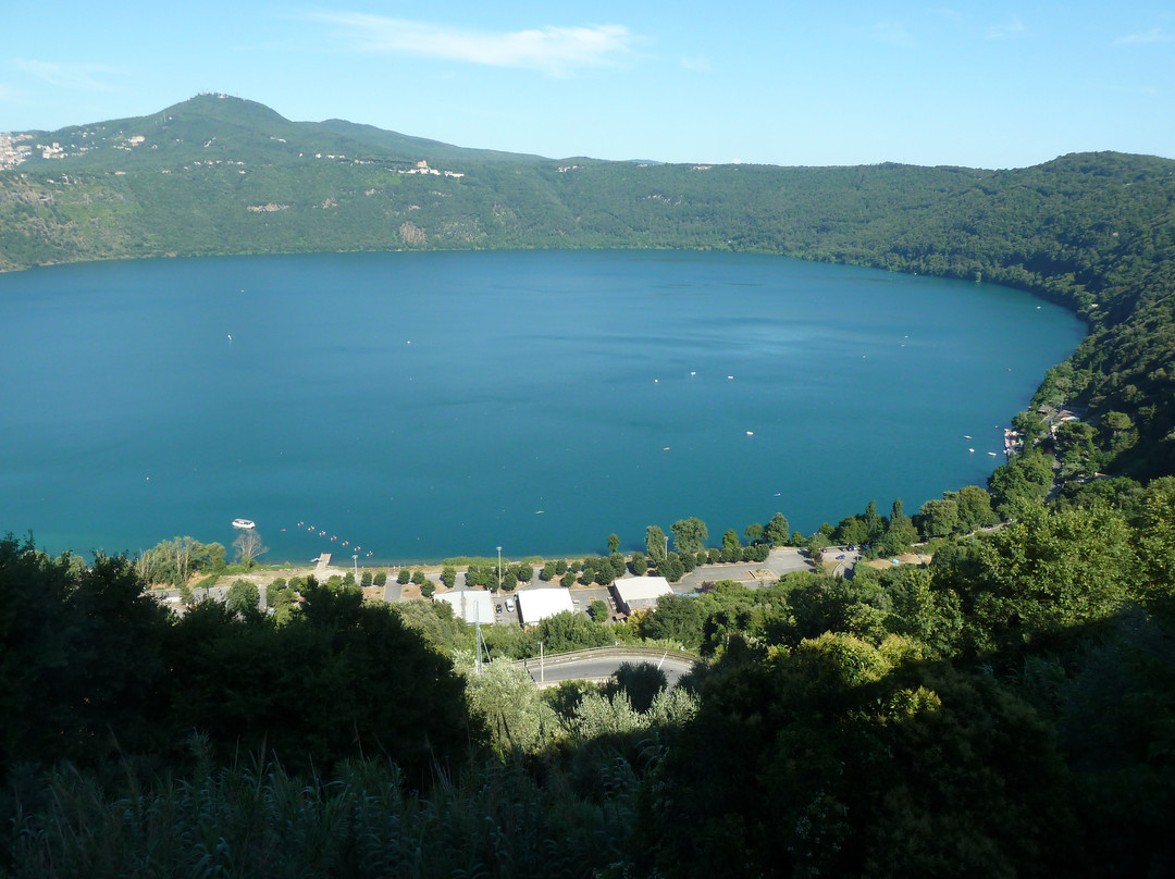 Pontifical Villas of Castel Gandolfo-冈多菲堡必去景点
