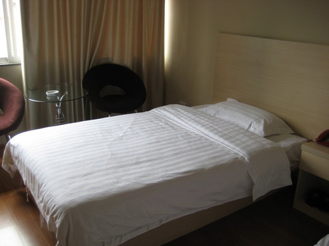 明园精品酒店（桂林火车站两江四湖店）主图