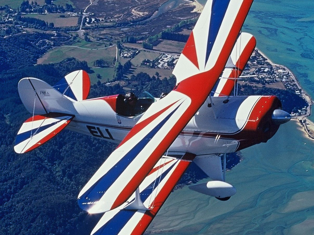 Abel Tasman Pilot a Stunt Plane景点图片