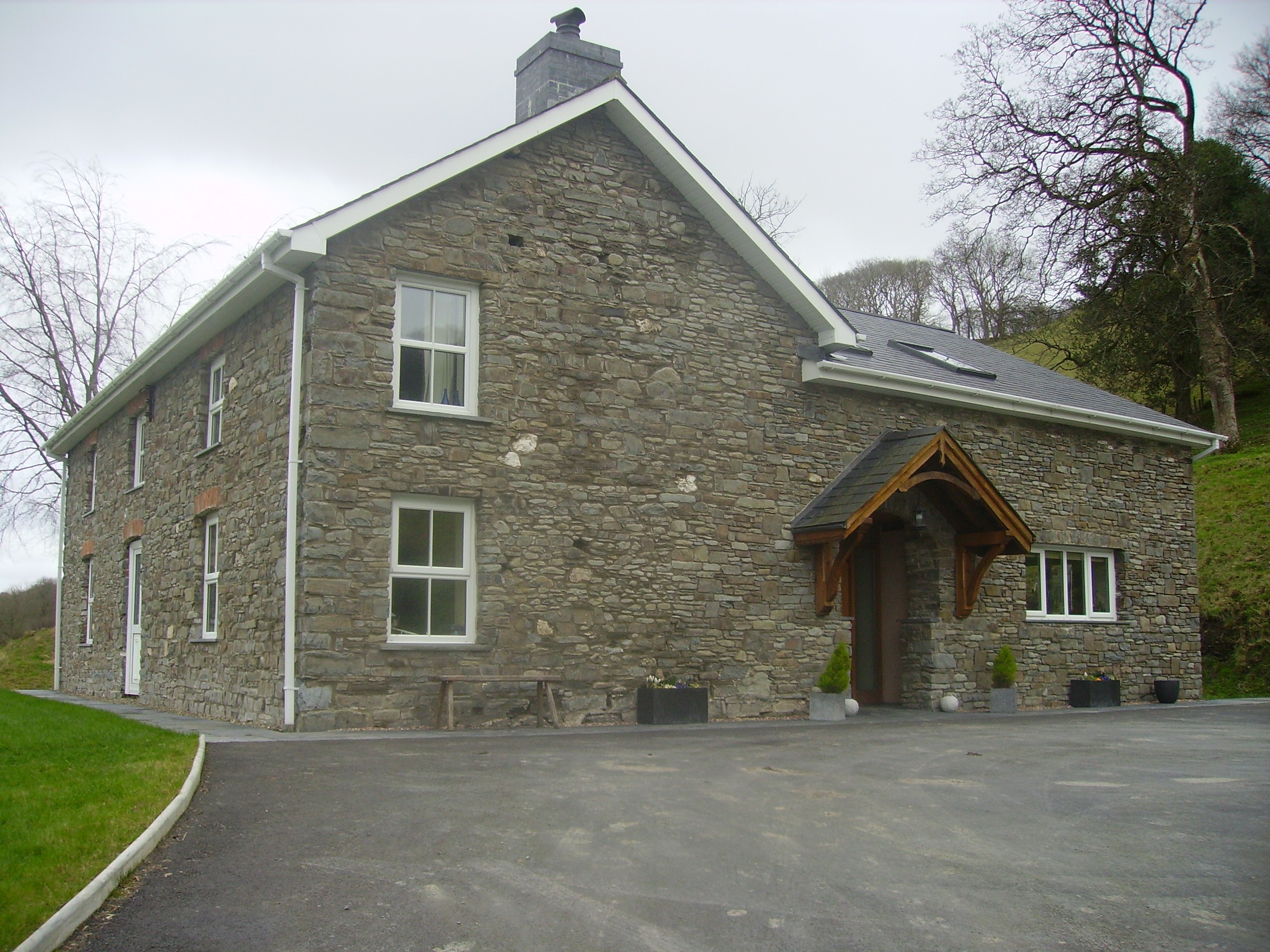Rhiwarthen Isaf Farmhouse B&B-官方